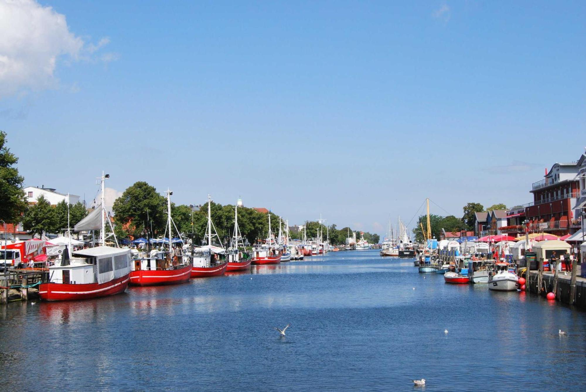 Ferienwohnung In Der Altstadt Warnemuende Rostock Exteriér fotografie